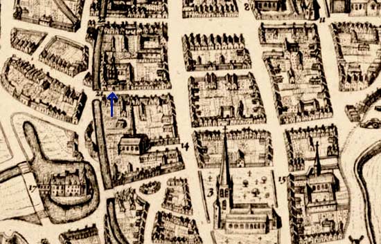 het blauwe pijltje duidt de Armenschool aan in de Lombaardstraat, die in 1611 in de plaats kwam van het huis dat de zusters er bewoonden