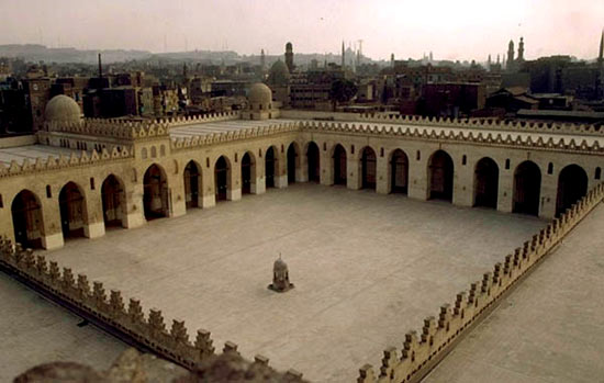 De moskee van kalief al Hakim in Caro