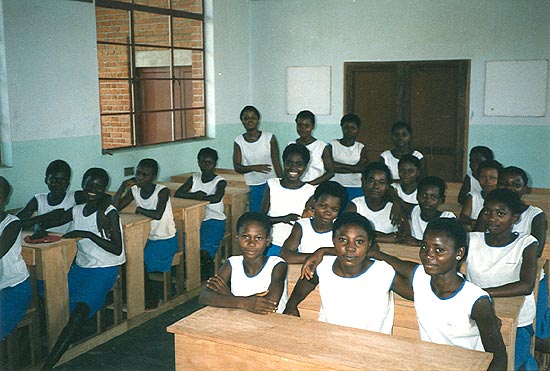klas met Congolese meisjes