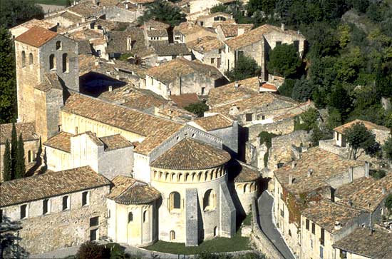 St. Guilhem-le-Désert, bekende pelgrimshalte in de Zuid-Franse Provence.