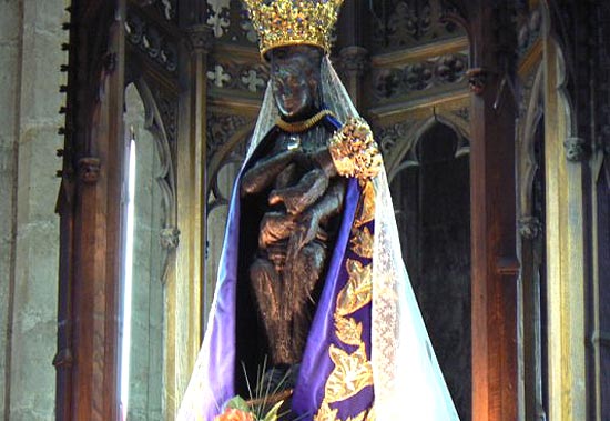De Zwarte Madonna van Halle.