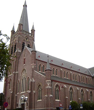 de huidige 19de eeuwse St.-Jakobskerk van Lichtervelde