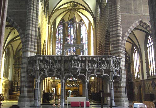 Het interieur van de O.L.Vrouwkerk in Aarschot