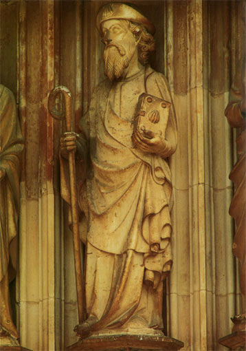 De apostel Jacobus met evangelieboek en staf in de handen