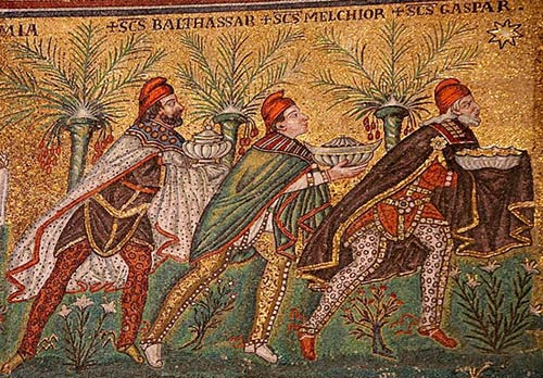 Byzantijnse voorstelling van de 3 Wijzen, begin 6de eeuw. Mozaïek. Ravenna, San Apollinare Nuovo.