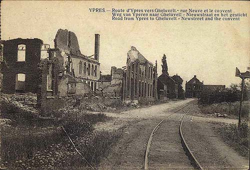 de runes van het klooster na de Wereldoorlog 1914-18