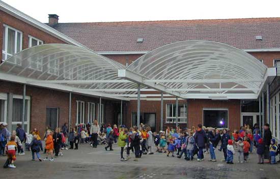 speelplaats van de vrije basisschool De Graankorrel