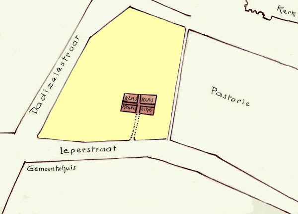 Het grondplan in 1785, met de armenschool