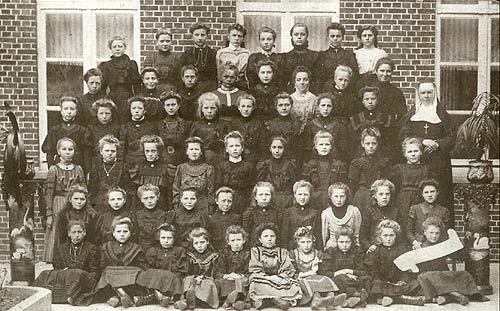 klasfoto van de spellewerkschool