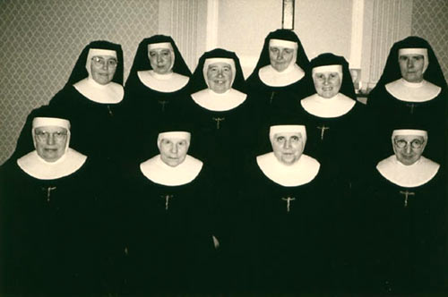 de afscheid nemende zusters in 1961
