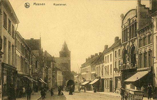 De Rijselstraat in Menen op het einde van de 19de eeuw.