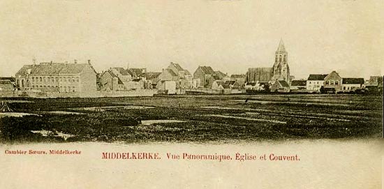 Middelkerke aan het einde van de 19de eeuw. Bemerk links het klooster