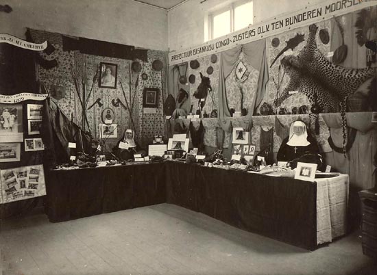 de stand van Ten Bunderen op de missie-tentoonstelling in Roeselare