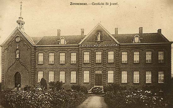 klooster (1881-1884) en later bejaardentehuis tot WO I