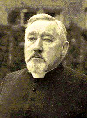 pater Aloysius Poell, pastoor van Basankusu
