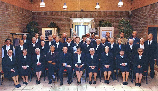de zusters op de afscheidsreceptie in Moorslede (20 juni 2004)