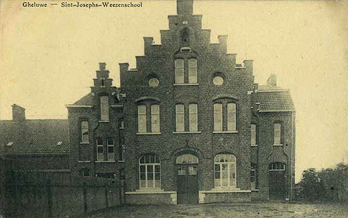 de wezenschool bij het uitbreken van Wereldoorlog I in 1914